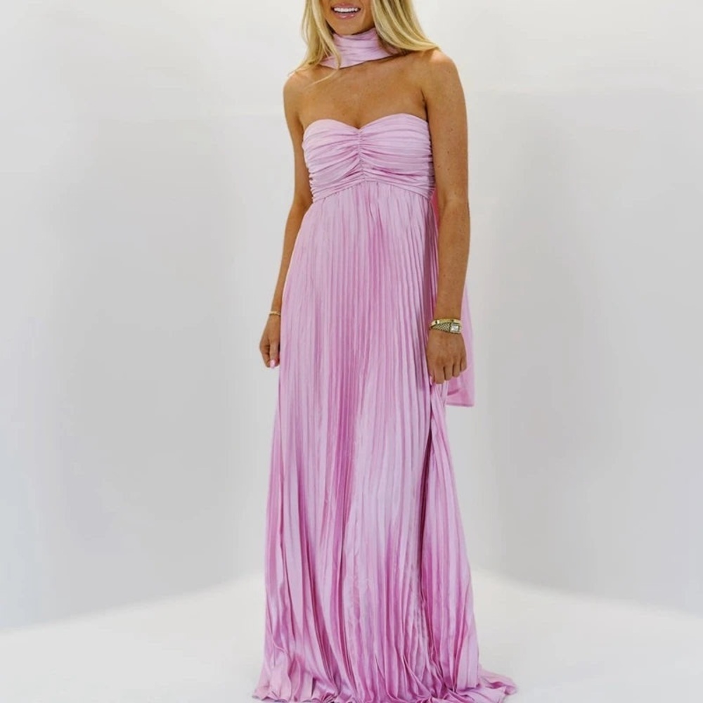 Elegant Strapless Maxi Dress with Sash